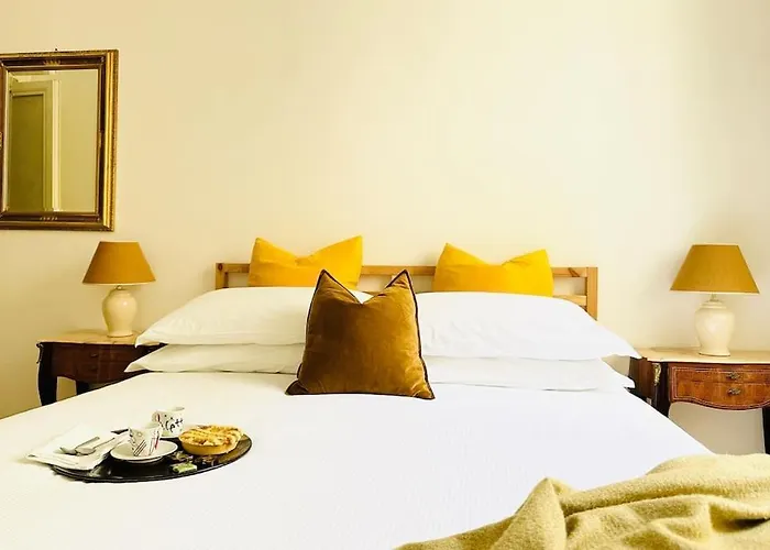 Central Rome Family Apartment Near Villa Borghese *